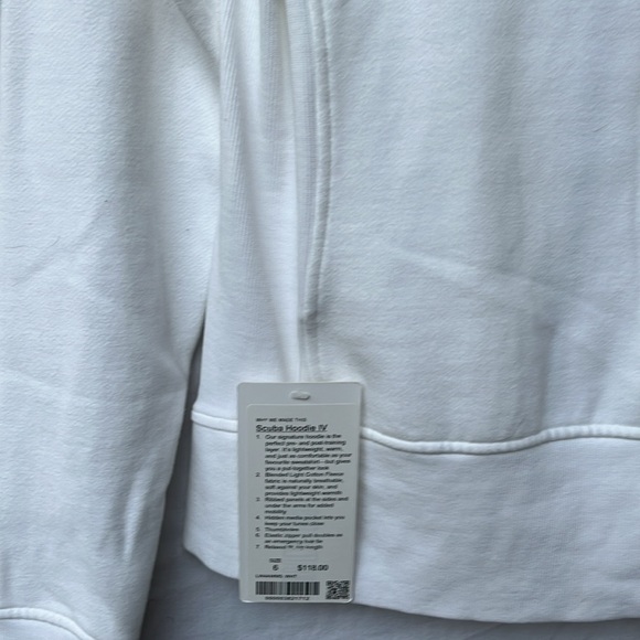 NWT White Lululemon Scuba Hoodie IV
Sz6 - Picture 9 of 11